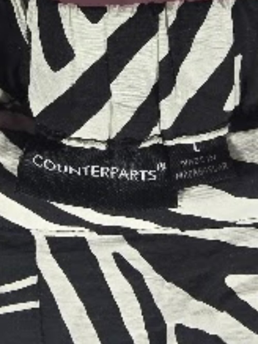 Bold Graphic Print Wide-Leg Pants - Picture 2 of 3